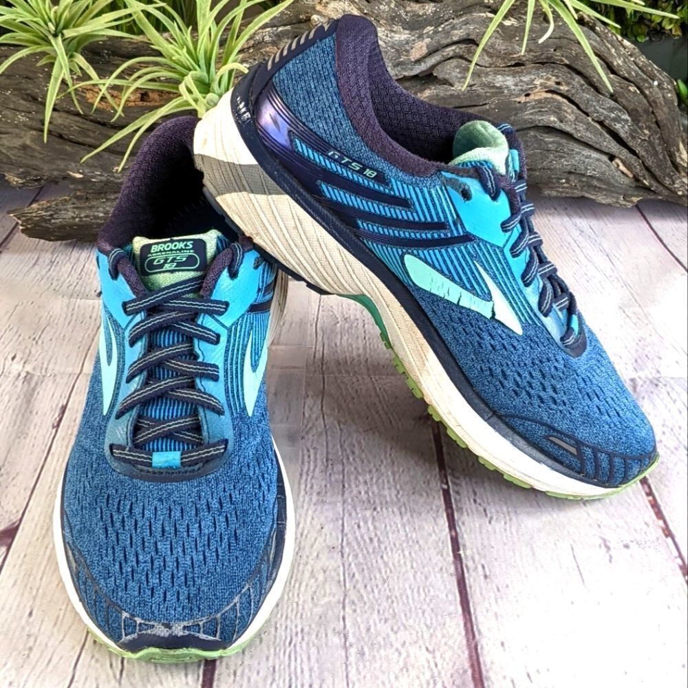 Brooks Adrenaline GTS 18 Road-Running Shoes Sneakers - 8.5 D (Wide)